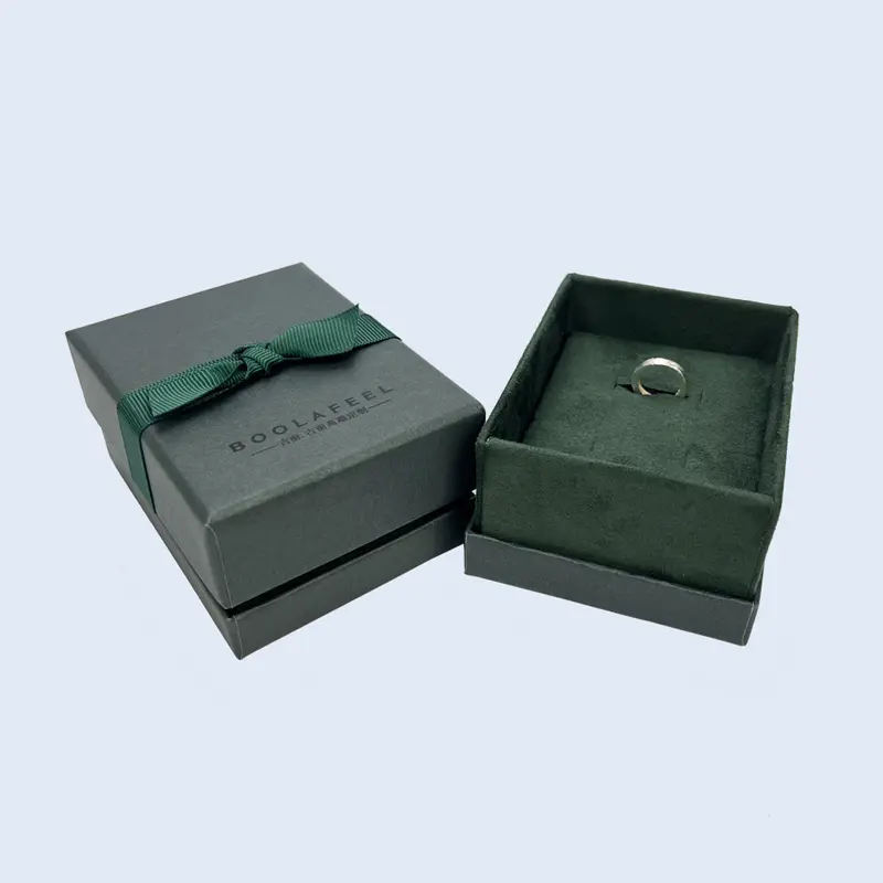 High-end black clamshell jewelry box and cream shoulder perfume box manufactured by ZY Pack in Wenzhou.